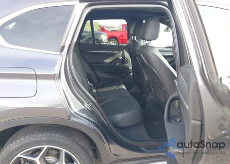 2016 BMW X1 xDrive28I из США, поврежденный, VIN WBXHT3Z37G4A51769